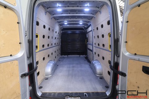 VOLKSWAGEN Crafter 2.0 CR TDi 177cv Aut. - L3H3 - New Lift ! -