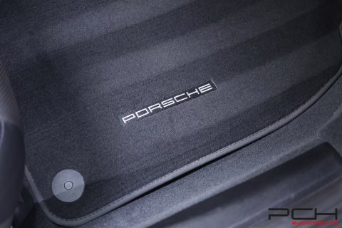 PORSCHE 991.2 Carrera 2 Cabriolet 3.0 Turbo 370cv PDK - Sport Design -