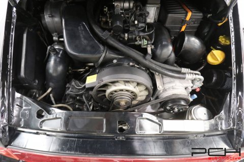 PORSCHE 964 Cabriolet Carrera 2 3.6 250cv - Ultra Rare Combo Colour -