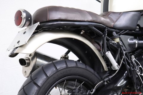 BMW R 1150 GS Custom Falt Tracker by Strong Motorcycles