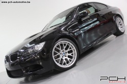 BMW M3 4.0i V8 420cv Drivelogic DKG *INDIVIDUAL*