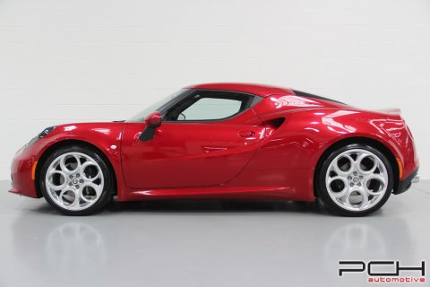 ALFA ROMEO 4C 1.7 Tbi 240cv **PACK RACING**