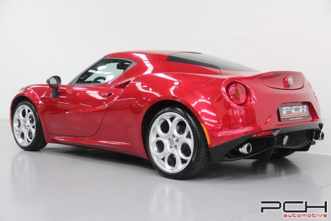 ALFA ROMEO 4C 1.7 Tbi 240cv **PACK RACING**