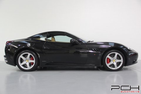 FERRARI California 4.3i V8 460cv