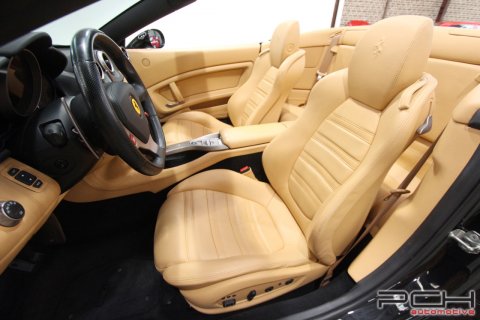 FERRARI California 4.3i V8 460cv