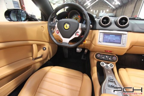 FERRARI California 4.3i V8 460cv