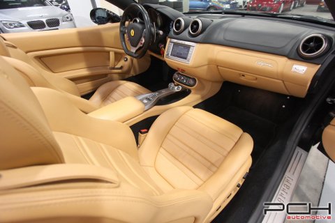 FERRARI California 4.3i V8 460cv