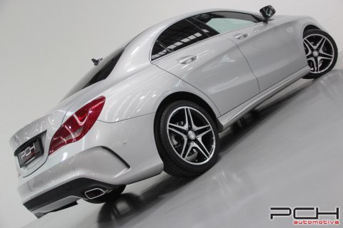 MERCEDES-BENZ CLA 200 CDi 136cv Aut. ** PACK AMG ** FULL FULL **