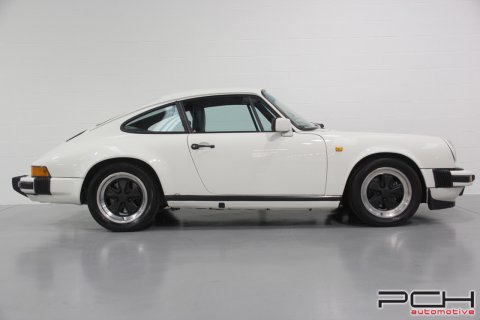 PORSCHE 911 3.2 Carrera