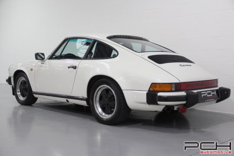 PORSCHE 911 3.2 Carrera