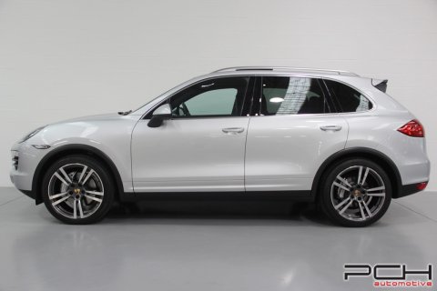 PORSCHE Cayenne S 4.2 D Bi-Turbo V8 382cv Tiptronic S