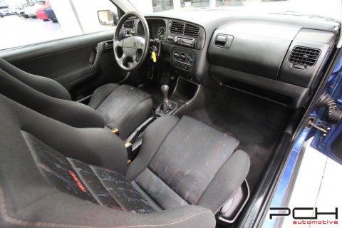 VOLKSWAGEN Golf GTi 2.0i 16v 150cv