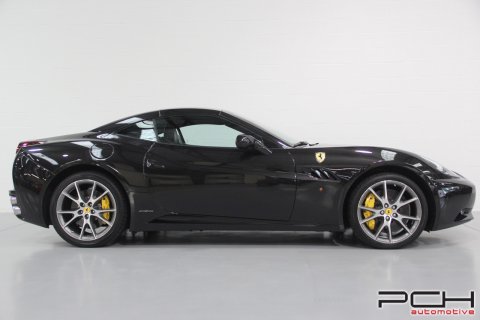 FERRARI California 4.3i V8 490cv