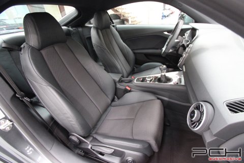 AUDI TT 2.0 TDi 184cv Ultra S-Line