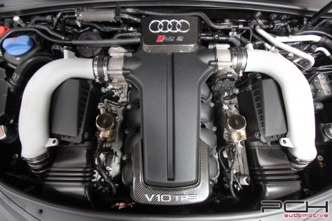 AUDI RS6 plus 5.0i Bi-Turbo V10 FSI 580cv Quattro Tiptronic