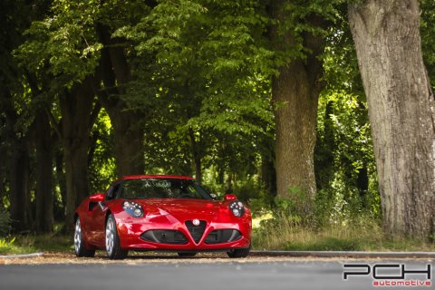 ALFA ROMEO 4C 1.7 Tbi 240cv **PACK RACING**