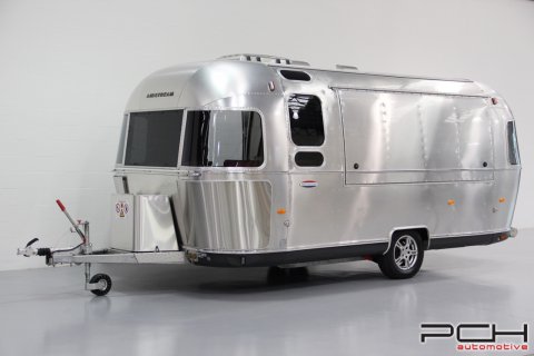 REMORQUE AIRSTREAM Diner One 