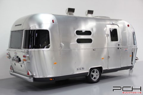 REMORQUE AIRSTREAM Diner One 