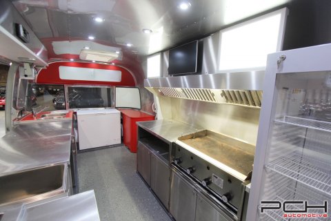 REMORQUE AIRSTREAM Diner One 