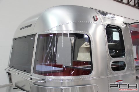 REMORQUE AIRSTREAM Diner One 