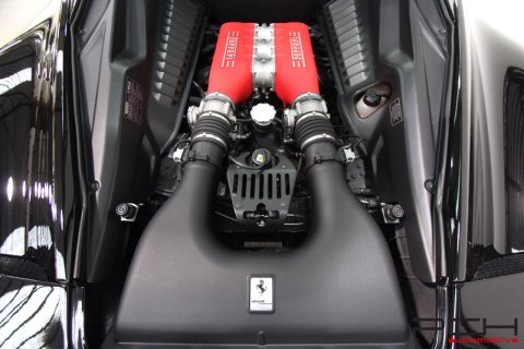 FERRARI 458 Italia 4.5i V8 570cv F1