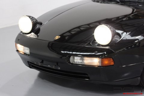 PORSCHE 928 GTS 5.4i V8 350cv