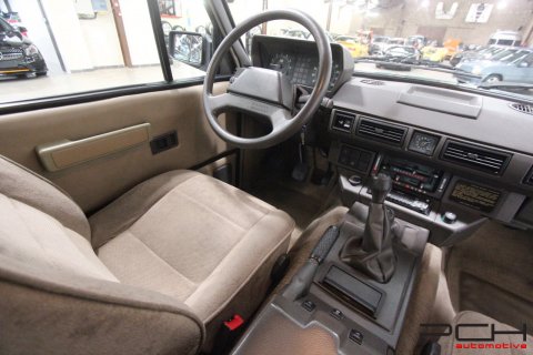 LAND ROVER Range-Rover Classic 3.9i EFi V8 3 Doors