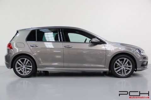 VOLKSWAGEN Golf VII 1.6 CR TDi 110cv R-Line