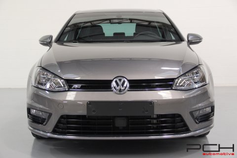 VOLKSWAGEN Golf VII 1.6 CR TDi 110cv R-Line