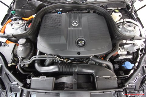 MERCEDES-BENZ E 300 Break BlueTEC HYBRID (Diesel/Electrique) Aut. 7G-Tronic