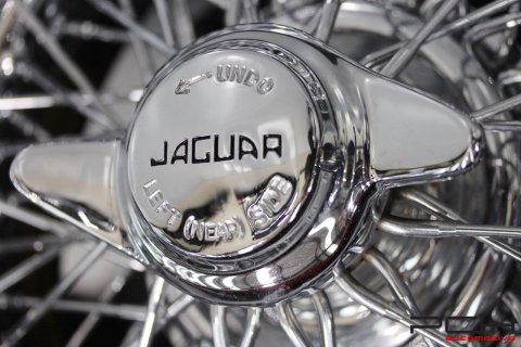JAGUAR E-Type Cabriolet Série II 4.2 Manual Gearbox