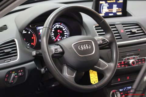 AUDI Q3 2.0 TDi 136cv