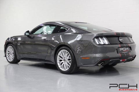 FORD Mustang Fastback 5.0 V8 GT 420cv Aut.