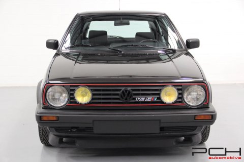 VOLKSWAGEN Golf GTI 1.8 16 Soupapes 