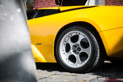 LAMBORGHINI Murciélago 6.2i V12