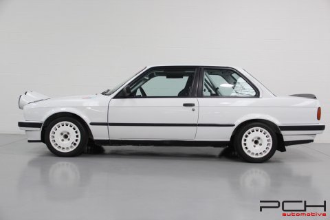 BMW 325 i Challenge 200cv