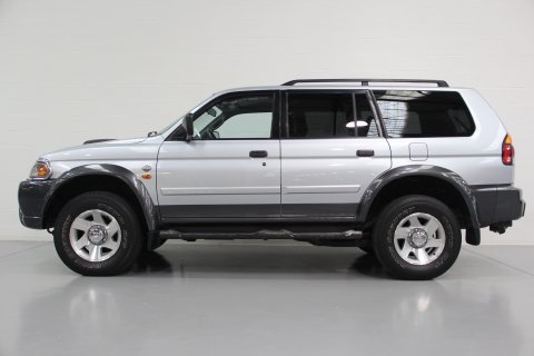 MITSUBISHI Pajero Sport 2.5 Turbo D GLS