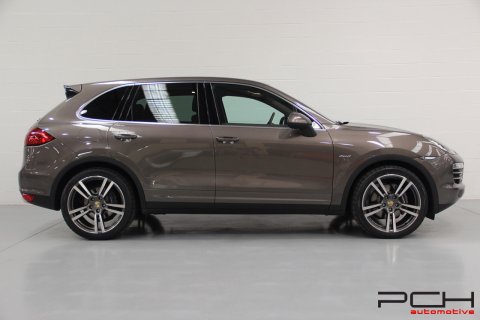 PORSCHE Cayenne 3.0 D V6 211cv Tiptronic S **FULL OPTIONS!!!**