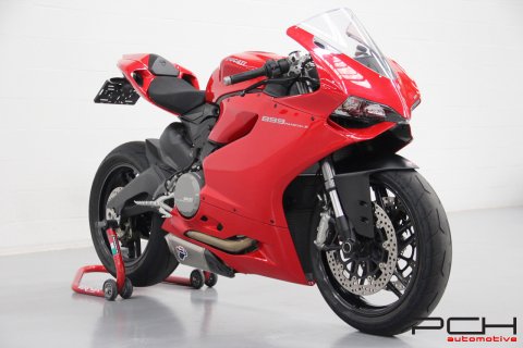 MOTOS-BIKES DUCATI SuperBike 899 Panigale