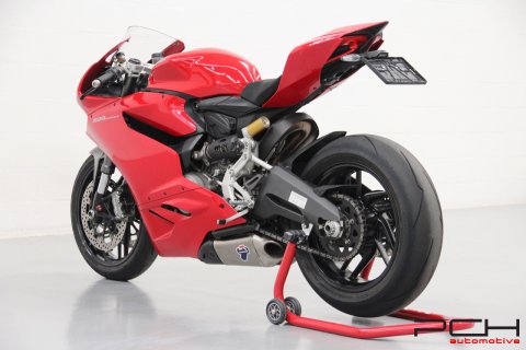 MOTOS-BIKES DUCATI SuperBike 899 Panigale