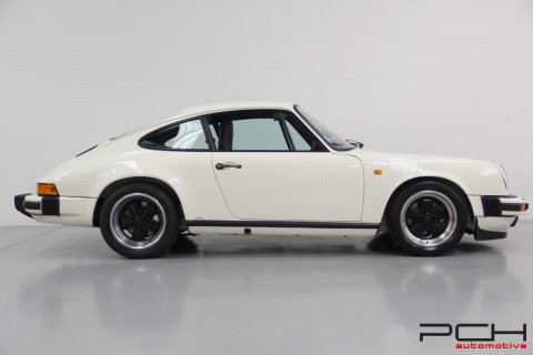 PORSCHE 911 Carrera 3.2 Coupé