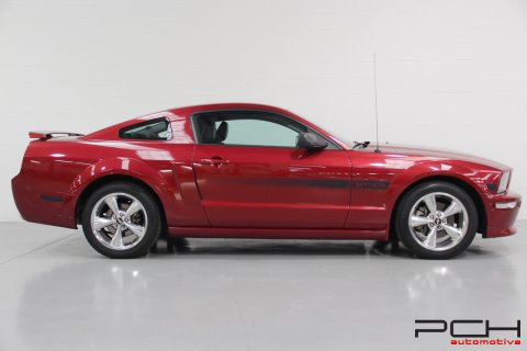 FORD Mustang GT/CS 4.6 V8 306cv Boîte Manuelle