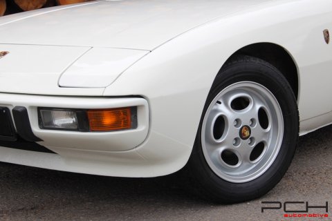 PORSCHE 924 Boîte 4 (1er Série)