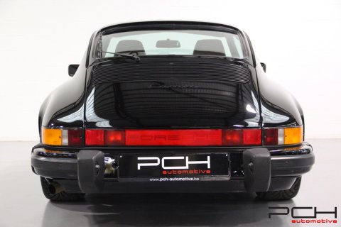 PORSCHE 911 Carrera 3.2 Coupé Boîte G50