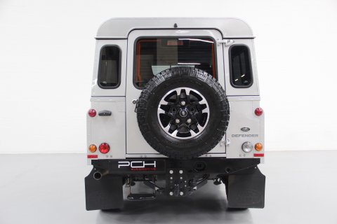 LAND ROVER Defender 110 TD4 SE