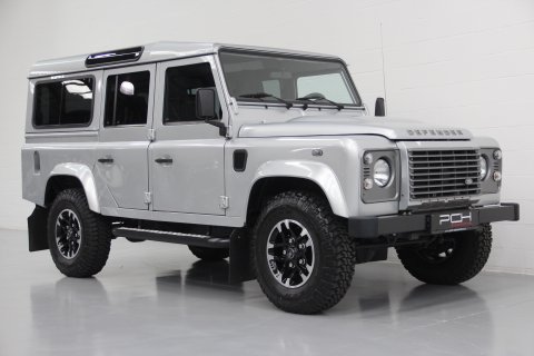 LAND ROVER Defender 110 TD4 SE