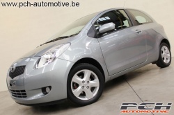 TOYOTA Yaris 1.3i VVT-i 16v Sol Automatique