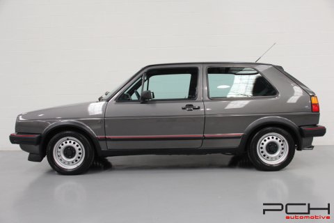 VOLKSWAGEN Golf GTi 1.8 8S 