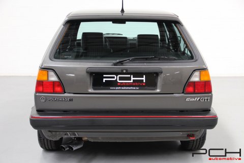 VOLKSWAGEN Golf GTi 1.8 8S 