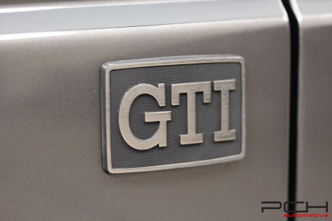 VOLKSWAGEN Golf GTi 1.8 8S 